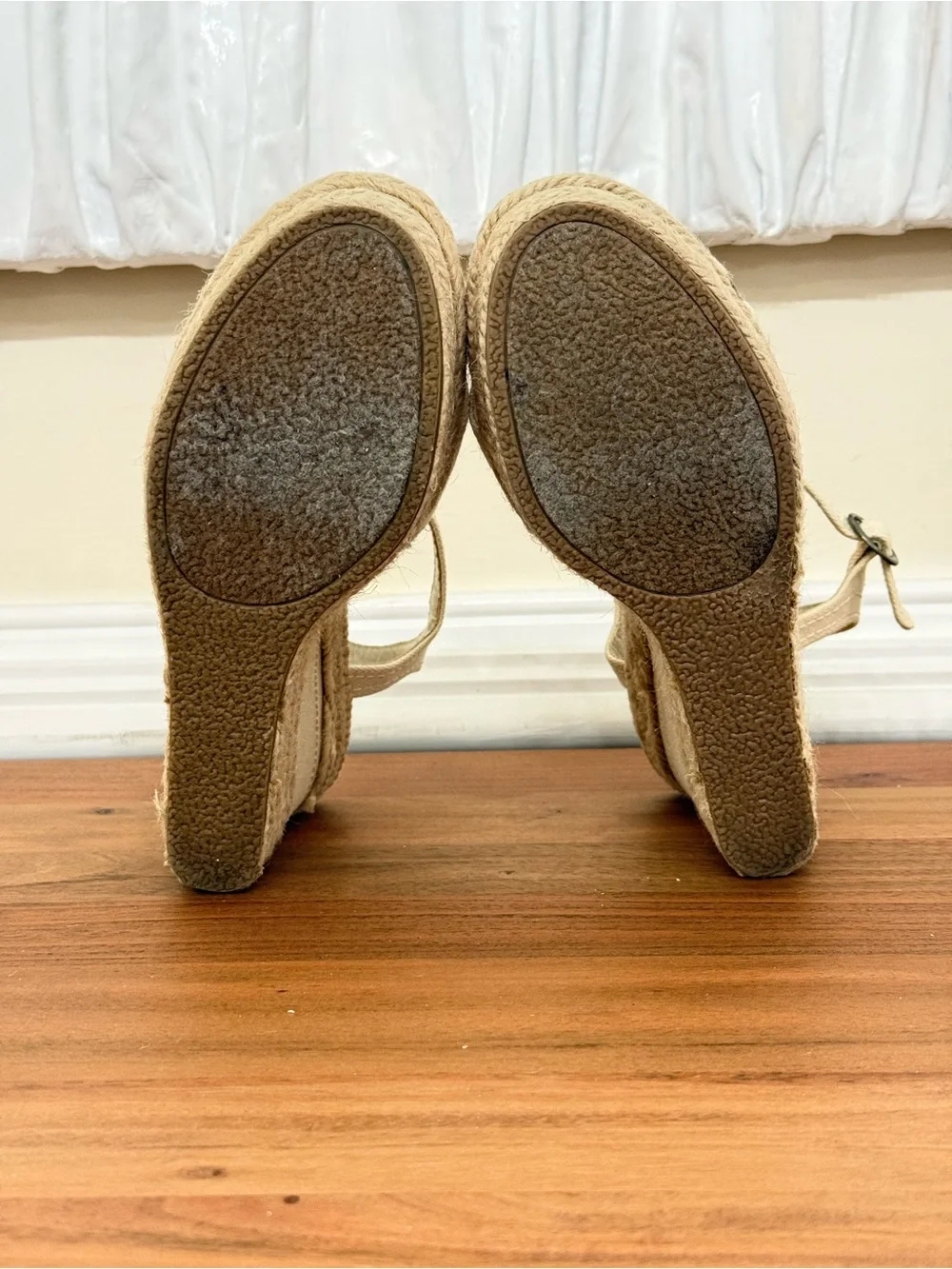 Nine West Thoughtfully Cream Canvas Espadrille Platform Wedge Sandals 9